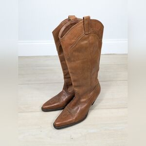 White Mountain Brown Heeled Boots
